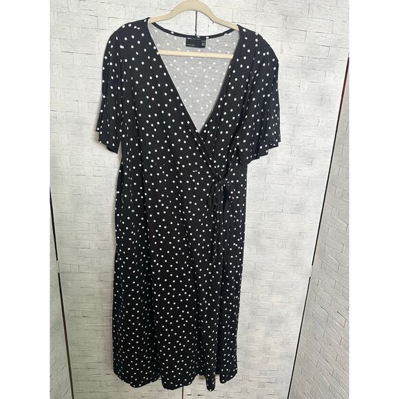 ASOS womens v-neck wrap dress black & white polkadot bohemian whimsigoth Plus SZ - Picture 1 of 10